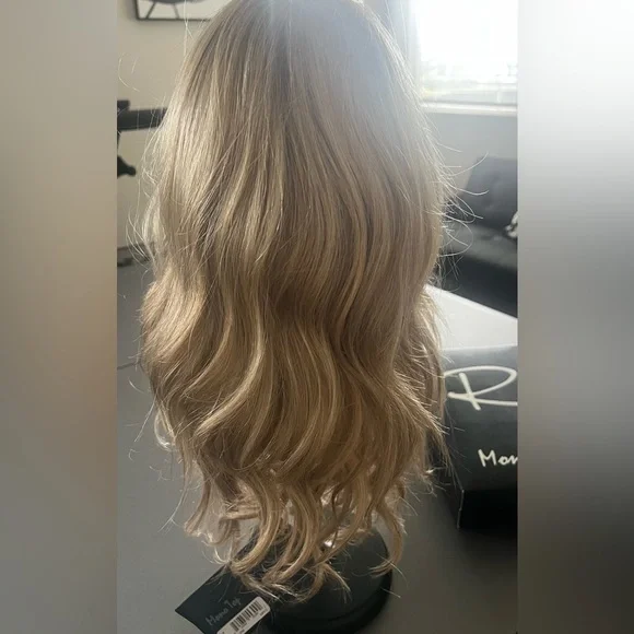 Alexis by Jon Renau Mono top Malibu Blonde Wig. NWT Firm Price 💯 - Picture 10 of 15
